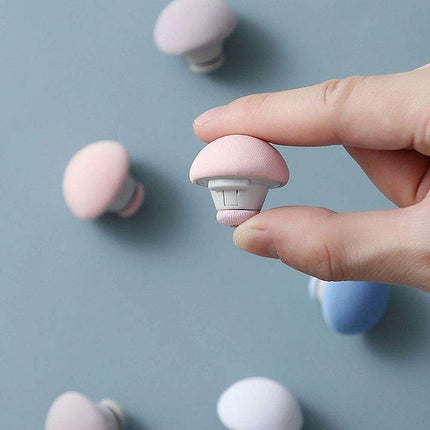 Bedding Secure Clips: Keep Your Linens Neat and Tidy