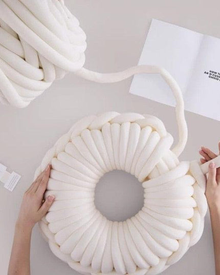 Handcrafted Nordic Style Yarn Cushion - Luxurious Comfort for Modern Interiors