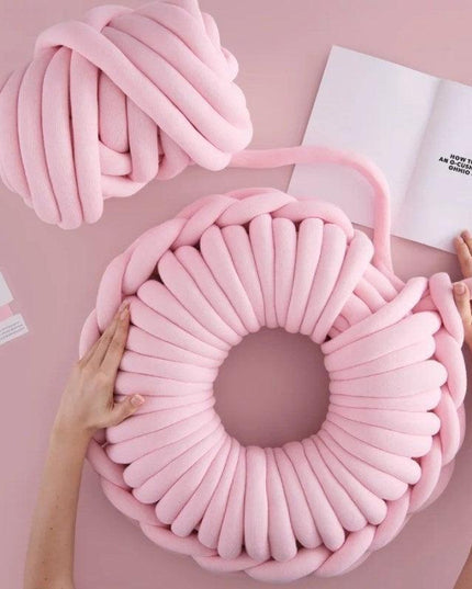 Handcrafted Nordic Style Yarn Cushion - Luxurious Comfort for Modern Interiors