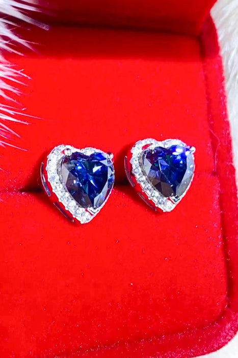 Heart's Desire: Luxe Platinum & Moissanite Stud Earrings - 925 Sterling Silver - 4 Carats of Radiance