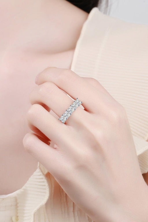 Elegant Lab-Diamond Ring with Rhodium Finish - Luxurious Symbol of Affection and Elegance