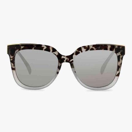 Trendy Tortoiseshell Square Sunglasses with UV400 Protection - Stylish and Durable Fashion Accessory