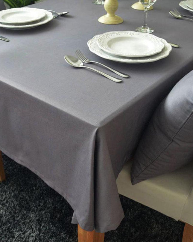 Chic Cotton Linen Dining Tablecloth for an Elegant Table Setting