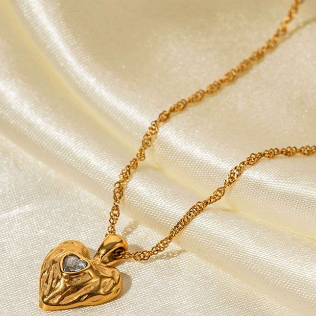 Timeless 18K Gold-Plated Heart Pendant Necklace in Durable Stainless Steel