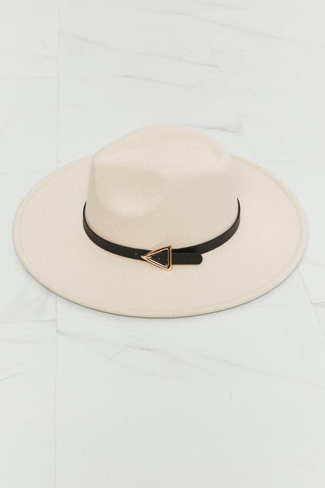 Elegant Beige Fedora Hat with Black Belt and Gold Buckle