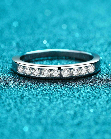 Sleek Moissanite Silver Ring - Chic Minimalist Design