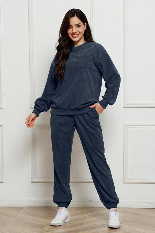 Comfy Lounge Wear Set with Round Neck Sweatshirt and Jogger Pants