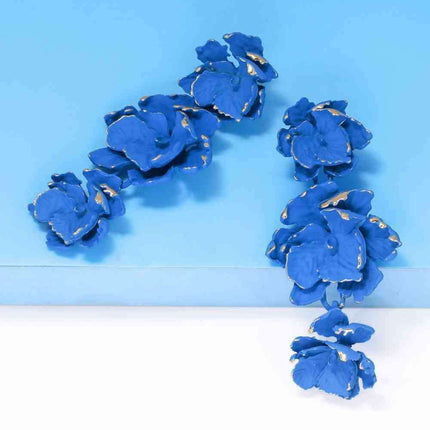 Chic Floral Zinc Alloy Dangle Earrings - Style Elevation