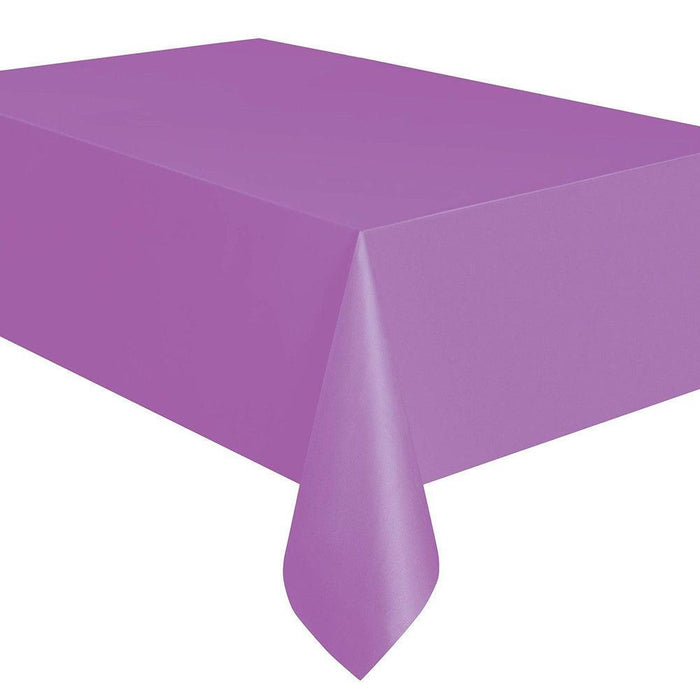 Disposable Plastic Tablecloth for Elegant Event Cleanup