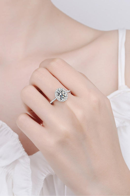 Luxurious Lab-Grown Diamond Ring with Moissanite and Zircon Accents