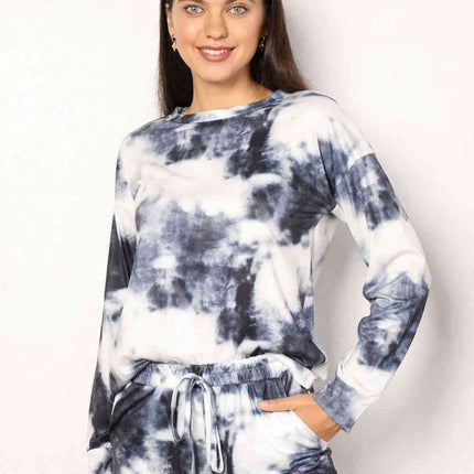 Chic Tie-Dye Lounge Set - Fashionable Comfort Ensemble
