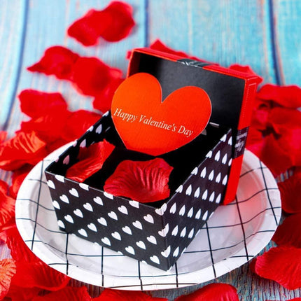 Romantic Elegance Silk Rose Petals Collection: 1000 Lush Red Petals for Memorable Celebrations