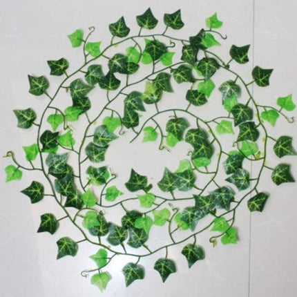 Lifelike Green Ivy Vine Garland: Year-Round Decor for Indoor and Outdoor Spaces