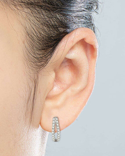 Radiant Elegance: Sterling Silver Lab-Grown Diamond Earrings in Luxurious Presentation Box