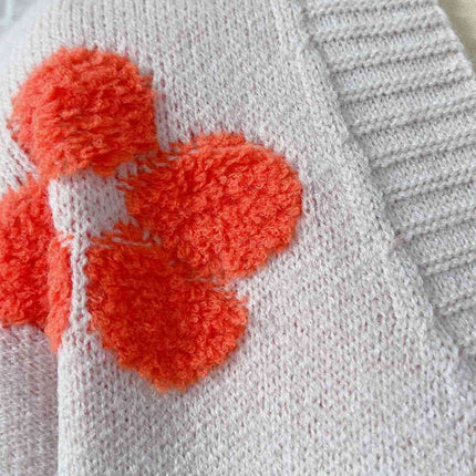 Chic Floral V-Neck Cardigan with Functional Pockets