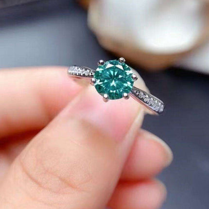 Sustainable Elegance: Lab Grown Green Diamond Ring in Sterling Silver