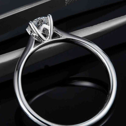 Platinum Moissanite Engagement Ring - Exquisite Symbol of Love