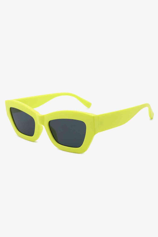 Classic Wayfarer Style UV400 Sunglasses with High-Quality Polycarbonate Frame