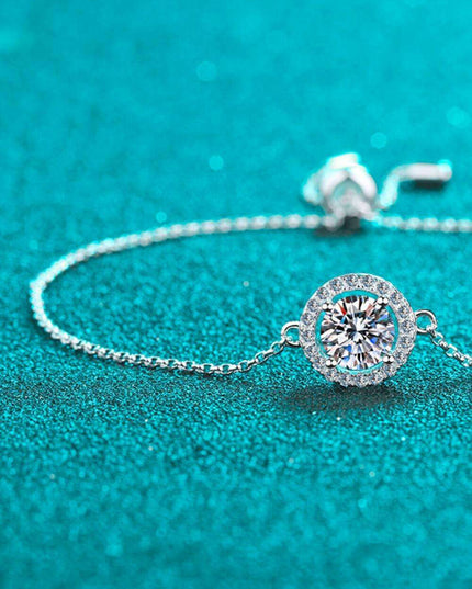 Stunning 1 Carat Moissanite Silver Bracelet for Glamorous Elegance