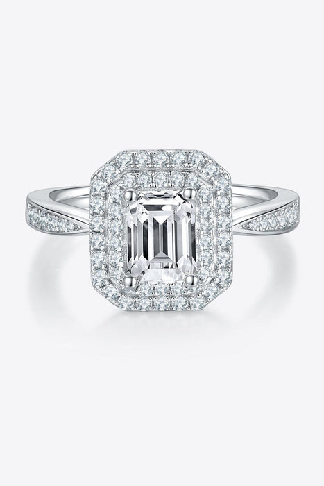 Elegant 1 Carat Moissanite Sterling Silver Ring with Zircon Accents - A Luxurious Statement Piece
