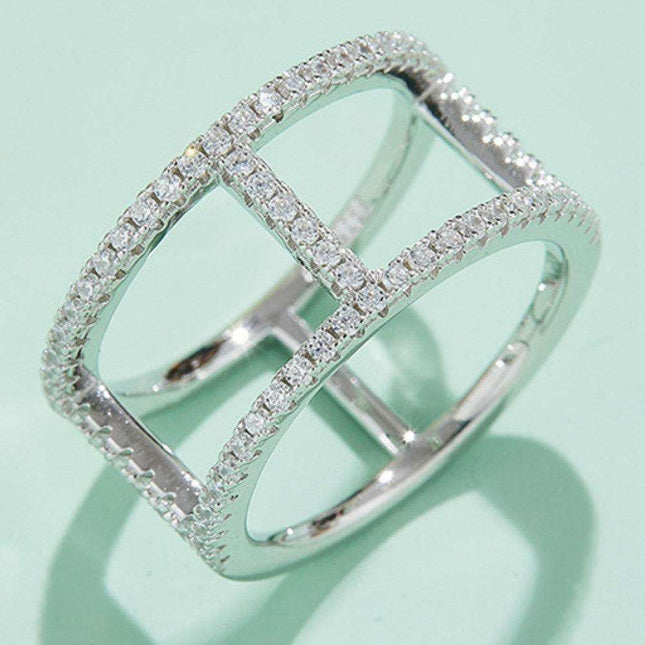 Elegant Sterling Silver Ring with Dazzling Lab-Created Diamond Stone