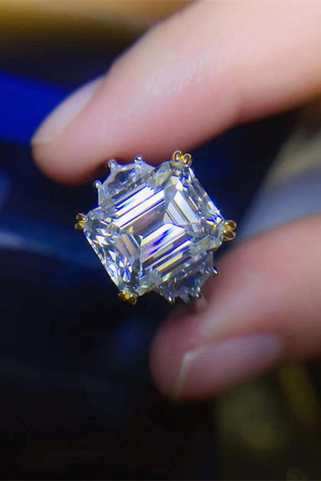 5 Carat Lab-Diamond Sterling Silver Ring with Platinum Finish - Elegant Sophistication