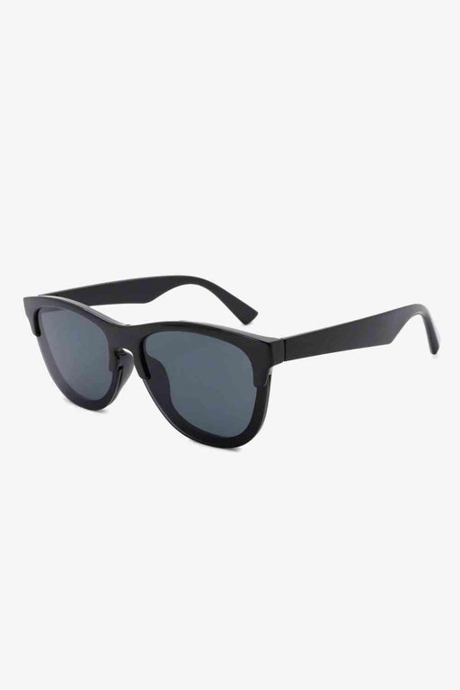 Sophisticated Browline Wayfarer Sunglasses with UV400 Protection