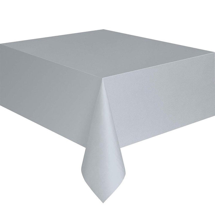 Disposable Plastic Tablecloth for Elegant Event Cleanup