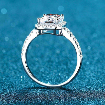 Elegant 2 Carat Moissanite and Zircon Silver Ring - Luxury Edition