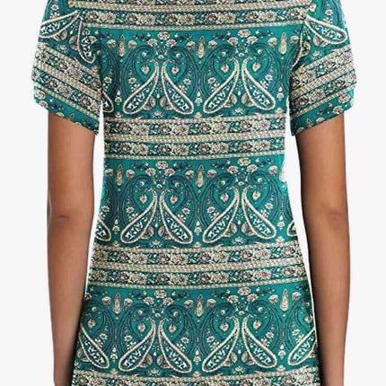 Chic Floral V-Neck Top with Delightful Petal Sleeves