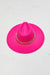 Pink Felt Fedora Hat with Chain Embellishment for a Fashionable Vibe