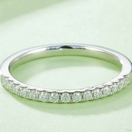 Radiant Moissanite and Platinum Ring: A Sterling Silver Masterpiece of Timeless Elegance