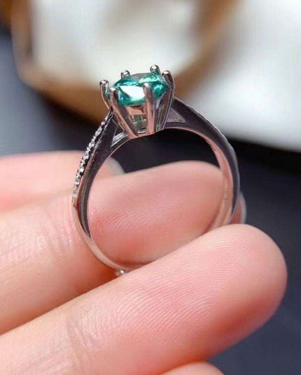 Sustainable Elegance: Lab Grown Green Diamond Ring in Sterling Silver