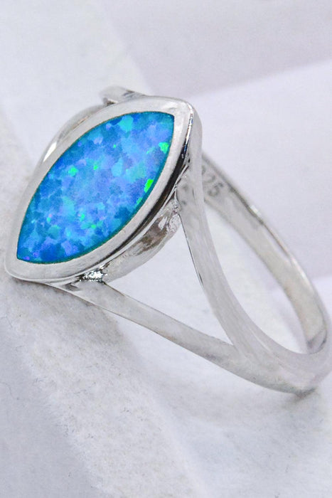 Opal Elegance: Luxurious Sterling Silver Ring with Split Shank and Australian Opal