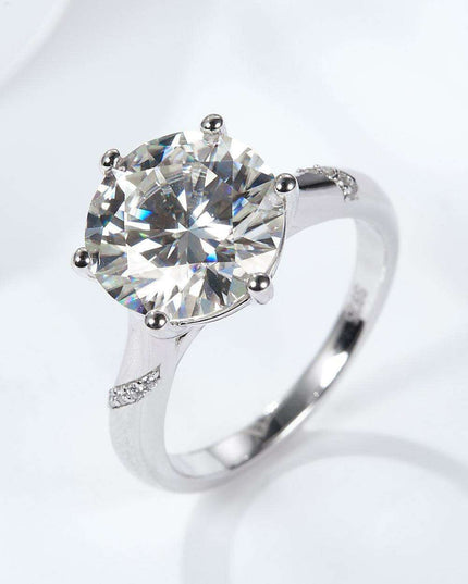 Timeless Elegance: Stunning 5 Carat Moissanite Solitaire Ring in Platinum-Plated Sterling Silver