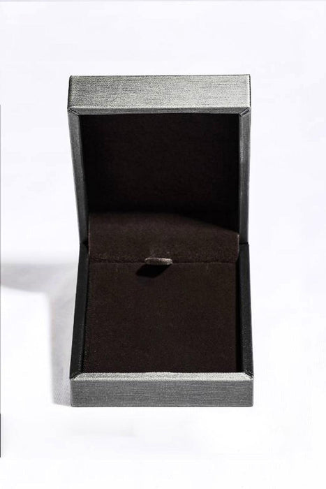 Radiant Elegance: Modern Lab Created Diamond Pendant Necklace in Sterling Silver