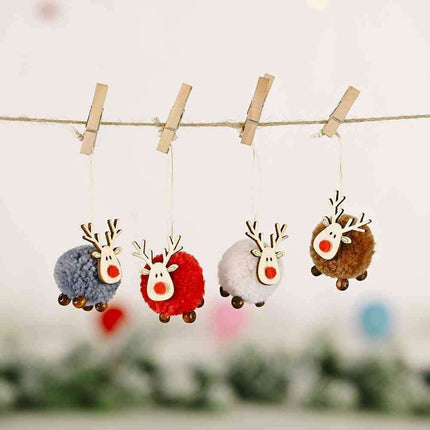 Enchanting Reindeer Holiday Hanging Ornaments for a Joyful Home Atmosphere