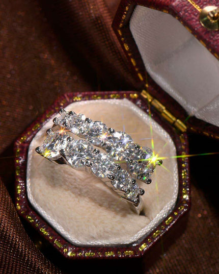 Sustainable Luxury: Lab-Created Diamond & Sterling Silver Ring