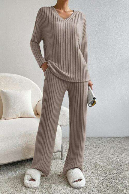 Chic Ribbed V-Neck Lounge Set - Ultimate Comfort Attire