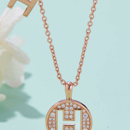 Radiant Moissanite Gemstone Pendant Necklace - Opulent Sterling Silver & 18K Rose Gold