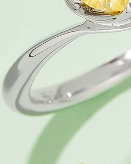 Dazzling 1 Carat Moissanite Sterling Silver Solitaire Ring Set with Certification.