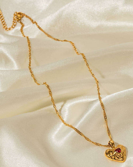 Timeless 18K Gold-Plated Heart Pendant Necklace in Durable Stainless Steel