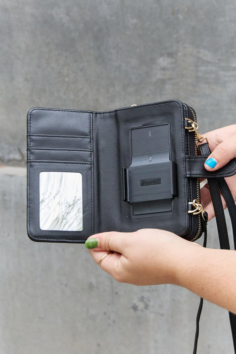 Stylish Vegan Leather Phone Case and Wallet Duo for the Modern Individual