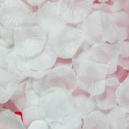Romantic Elegance Silk Rose Petals Collection: 1000 Lush Red Petals for Memorable Celebrations