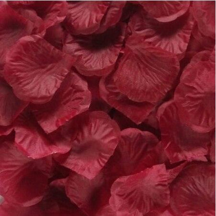 Romantic Elegance Silk Rose Petals Collection: 1000 Lush Red Petals for Memorable Celebrations