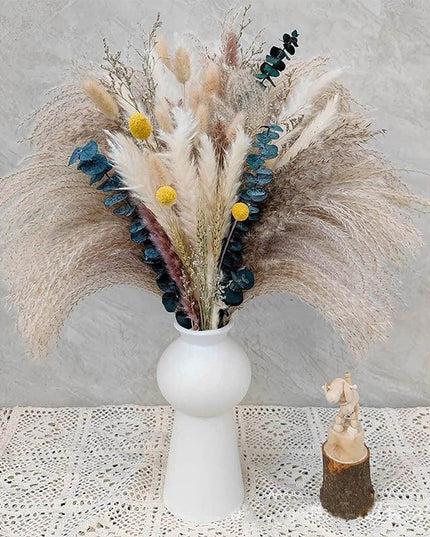 Chic Dried Pampa Grass Display - Ideal for Home Styling and Wedding Accents