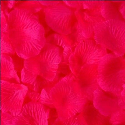 Romantic Elegance Silk Rose Petals Collection: 1000 Lush Red Petals for Memorable Celebrations