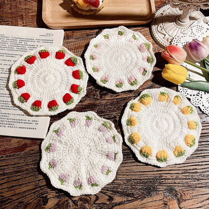 Adorable Strawberry Knit Coaster Set - Whimsical Table Protector and Home Decor Essential - Très Elite