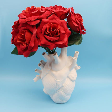 Anatomical Heart Resin Vase: A Unique Touch for Elegant Home Decor