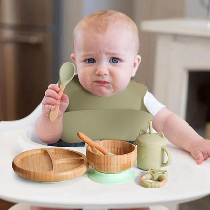 Bamboo Baby Feeding Set with Suction Plates and Rattle Toy - 7-Piece Collection - Très Elite